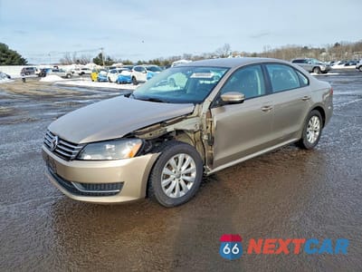 2015 VOLKSWAGEN PASSAT S 1VWAT7A3XFC013811 - główne zdjęcie licytacji z USA - miniatura