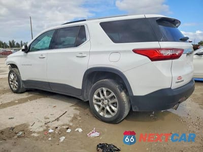 Drugie zdjęcie samochodu z przodu: 2018 CHEVROLET TRAVERSE LT VIN:1GNERGKW1JJ229652 - miniatura