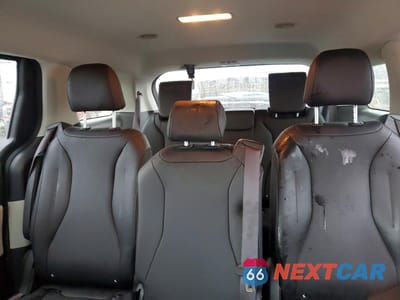 Zdjęcie 10 z 14 samochodu: 2024 KIA CARNIVAL LX VIN:KNDNB4H38R6334468 - miniatura