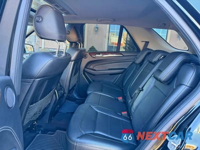Zdjęcie 7 z 11 samochodu: 2014 MERCEDES-BENZ ML 550 4MATIC VIN:4JGDA7DB5EA341748 - miniatura