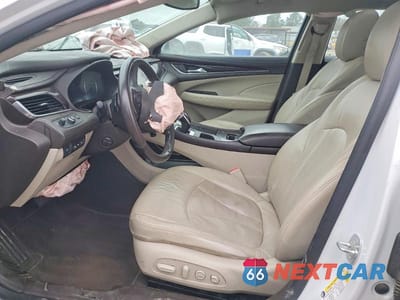 Zdjęcie 7 z 12 samochodu: 2017 BUICK LACROSSE PREMIUM VIN:1G4ZR5SS8HU142749 - miniatura