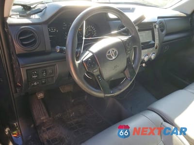 Zdjęcie 8 z 11 samochodu: 2019 TOYOTA TUNDRA DOUBLE CAB SR VIN:5TFRM5F18KX137688 - miniatura