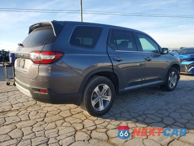 Trzecie zdjęcie samochodu z tyłu: 2025 HONDA PILOT EXL VIN:5FNYG2H49SB043922 - miniatura