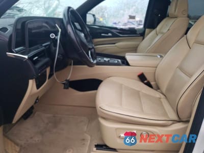 Zdjęcie 7 z 13 samochodu: 2023 CADILLAC ESCALADE PREMIUM LUXURY VIN:1GYS4BKL5PR457550 - miniatura