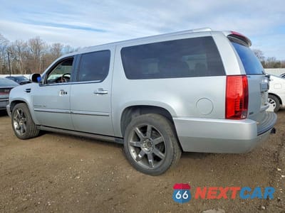 Drugie zdjęcie samochodu z przodu: 2012 CADILLAC ESCALADE ESV LUXURY VIN:1GYS4HEF7CR190379 - miniatura