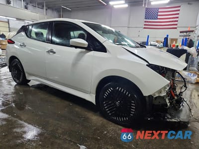 Czwarte zdjęcie samochodu z boku: 2025 NISSAN LEAF SV PLUS VIN:1N4CZ1CV8SC557715 - miniatura