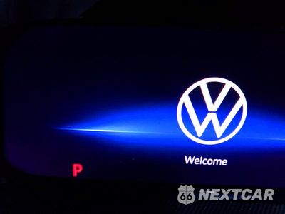 Zdjęcie 9 z 12 samochodu: 2025 VOLKSWAGEN GOLF R VIN:WVWEB7CD1SW216768 - miniatura