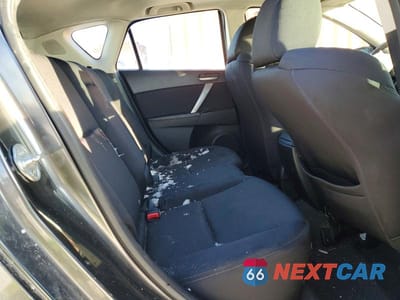 Zdjęcie 10 z 13 samochodu: 2010 MAZDA 3 S VIN:JM1BL1H51A1308103 - miniatura