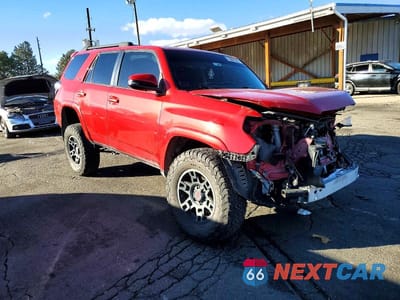 Czwarte zdjęcie samochodu z boku: 2017 TOYOTA 4RUNNER SR5 PREMIUM VIN:JTEBU5JR0H5437725 - miniatura
