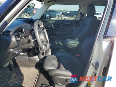 Zdjęcie 7 z 11 samochodu: 2023 MINI COOPER S VIN:WMW53DK06P2S64479 - miniatura