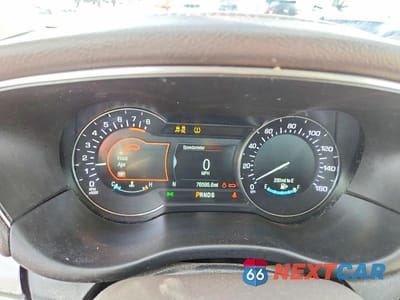 Zdjęcie 9 z 14 samochodu: 2019 LINCOLN MKC VIN:5LMCJ1D91KUL11921 - miniatura
