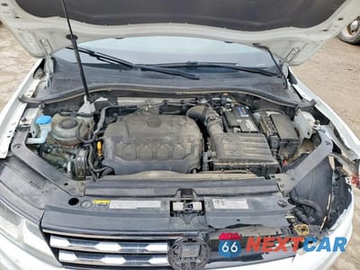 Zdjęcie 12 z 13 samochodu: 2018 VOLKSWAGEN TIGUAN SE VIN:3VV2B7AX9JM191263 - miniatura