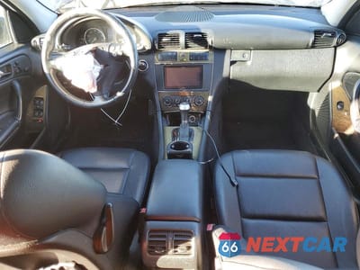 Zdjęcie 8 z 12 samochodu: 2007 MERCEDES-BENZ C 230 VIN:WDBRF52HX7F935313 - miniatura