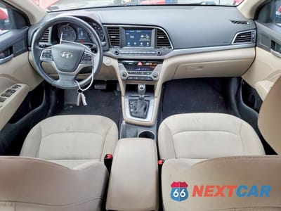 Zdjęcie 8 z 11 samochodu: 2017 HYUNDAI ELANTRA SE VIN:5NPD84LF3HH110623 - miniatura