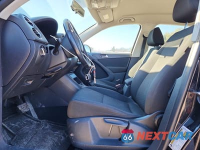 Zdjęcie 7 z 13 samochodu: 2014 VOLKSWAGEN TIGUAN S VIN:WVGBV3AX9EW518518 - miniatura
