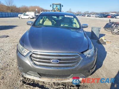 Piąte zdjęcie samochodu w środku: 2013 FORD TAURUS LIMITED VIN:1FAHP2F87DG102423 - miniatura