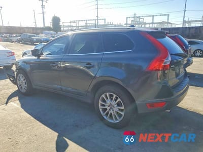 Drugie zdjęcie samochodu z przodu: 2010 VOLVO XC60 T6 VIN:YV4992DZXA2119968 - miniatura