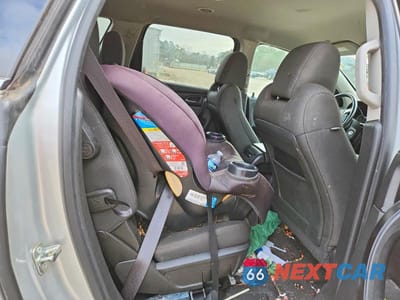 Zdjęcie 10 z 12 samochodu: 2015 CHEVROLET TRAVERSE LT VIN:1GNKRHKD2FJ181478 - miniatura