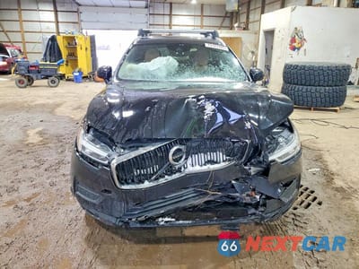 Piąte zdjęcie samochodu w środku: 2019 VOLVO XC60 T6 VIN:YV4A22RK1K1379907 - miniatura