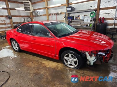 Czwarte zdjęcie samochodu z boku: 1998 PONTIAC GRAND PRIX GT VIN:1G2WP52K5WF218589 - miniatura