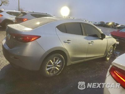 Trzecie zdjęcie samochodu z tyłu: 2016 MAZDA 3 SPORT VIN:JM1BM1U7XG1337841 - miniatura
