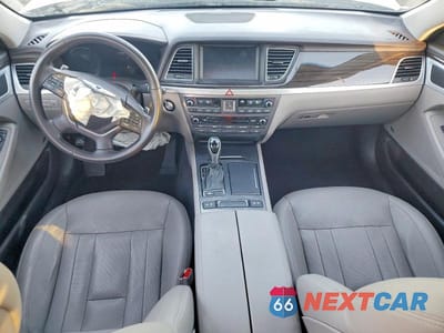 Zdjęcie 8 z 12 samochodu: 2015 HYUNDAI GENESIS 3.8L VIN:KMHGN4JE0FU084447 - miniatura