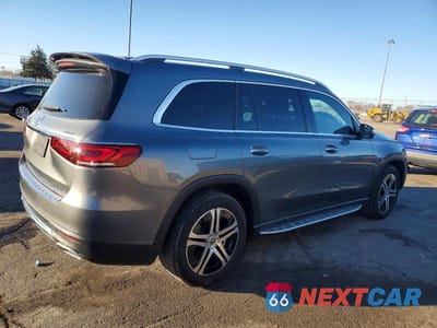 Trzecie zdjęcie samochodu z tyłu: 2020 MERCEDES-BENZ GLS 450 4MATIC VIN:4JGFF5KE0LA127808 - miniatura