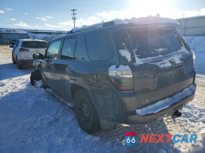 Drugie zdjęcie samochodu z przodu: 2023 TOYOTA 4RUNNER SE VIN:JTENU5JR0P6135146 - miniatura