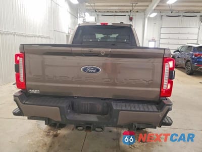 Zdjęcie 6 z 12 samochodu: 2023 FORD F250 SUPER DUTY VIN:1FT8W2BN8PEC25124 - miniatura