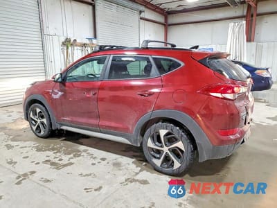 Drugie zdjęcie samochodu z przodu: 2018 HYUNDAI TUCSON VALUE VIN:KM8J3CA28JU775584 - miniatura