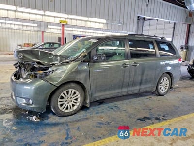 2014 TOYOTA SIENNA XLE 5TDYK3DC1ES433088 - główne zdjęcie licytacji z USA - miniatura
