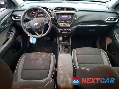 Zdjęcie 8 z 13 samochodu: 2022 CHEVROLET TRAILBLAZER LT VIN:KL79MPSLXNB078435 - miniatura