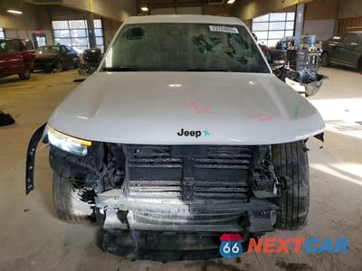 Piąte zdjęcie samochodu w środku: 2024 JEEP GRAND CHEROKEE L LAREDO VIN:1C4RJKAG8R8517511 - miniatura