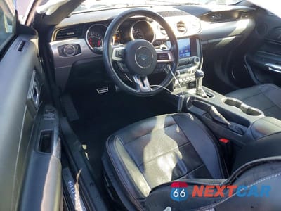 Zdjęcie 8 z 11 samochodu: 2020 FORD MUSTANG VIN:1FA6P8TH2L5186174 - miniatura