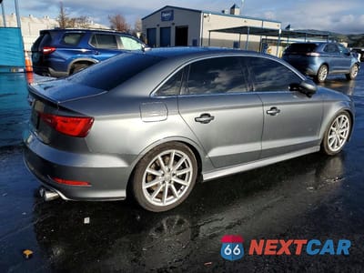 Trzecie zdjęcie samochodu z tyłu: 2015 AUDI S3 PRESTIGE VIN:WAUFFGFF6F1074231 - miniatura