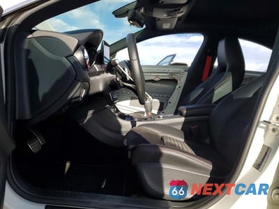 Zdjęcie 7 z 12 samochodu: 2018 MERCEDES-BENZ CLA 250 VIN:WDDSJ4EB9JN533210 - miniatura