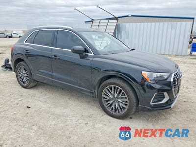 Czwarte zdjęcie samochodu z boku: 2021 AUDI Q3 PREMIUM 40 VIN:WA1AUCF33M1104780 - miniatura
