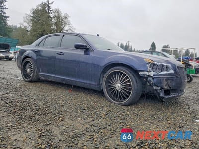 Czwarte zdjęcie samochodu z boku: 2012 CHRYSLER 300 VIN:2C3CCAAGXCH313048 - miniatura