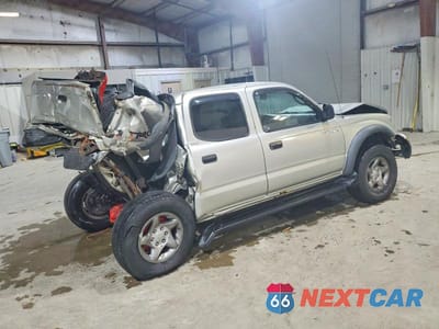 Trzecie zdjęcie samochodu z tyłu: 2003 TOYOTA TACOMA PRERUNNER V6 VIN:5TEGN92N73Z217319 - miniatura