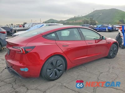 Trzecie zdjęcie samochodu z tyłu: 2025 TESLA MODEL 3 VIN:5YJ3E1EA2SF013407 - miniatura