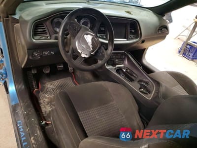 Zdjęcie 8 z 13 samochodu: 2015 DODGE CHALLENGER R/T SCAT PACK VIN:2C3CDZFJ0FH855294 - miniatura