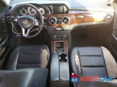 Zdjęcie 8 z 13 samochodu: 2014 MERCEDES-BENZ GLK 350 VIN:WDCGG5HB9EG156222 - miniatura