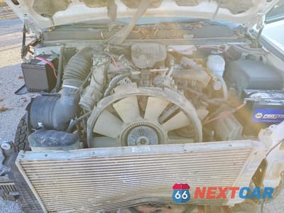 Zdjęcie 11 z 13 samochodu: 2009 CHEVROLET SILVERADO TRUCK CAB AND CHASSIS VIN:1GBJK73619F121173 - miniatura