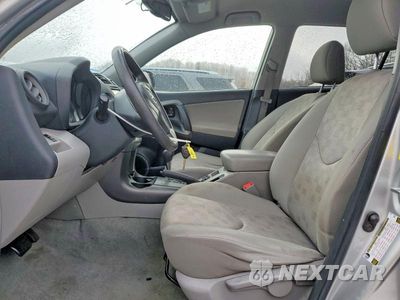 Zdjęcie 7 z 13 samochodu: 2011 TOYOTA RAV4 BASE VIN:2T3KF4DV1BW074188 - miniatura
