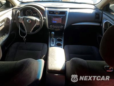 Zdjęcie 8 z 13 samochodu: 2013 NISSAN ALTIMA 2.5 VIN:1N4AL3AP8DC131003 - miniatura