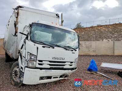 Czwarte zdjęcie samochodu z boku: 2021 ISUZU FTR BOX TRUCK VIN:54DK6S169MSG50315 - miniatura