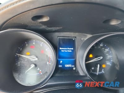 Zdjęcie 9 z 12 samochodu: 2018 TOYOTA C-HR XLE VIN:JTNKHMBX9J1004526 - miniatura