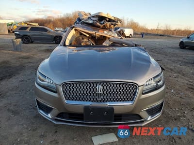 Piąte zdjęcie samochodu w środku: 2020 LINCOLN MKZ RESERVE VIN:3LN6L5LU3LR602646 - miniatura