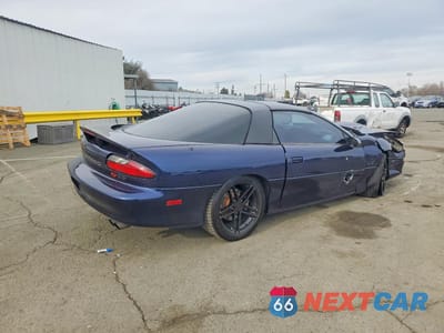 Trzecie zdjęcie samochodu z tyłu: 2002 CHEVROLET CAMARO Z28 VIN:2G1FP22G022165603 - miniatura