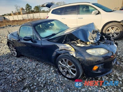 Czwarte zdjęcie samochodu z boku: 2014 MAZDA MX-5 MIATA GRAND TOURING VIN:JM1NC2PF9E0233921 - miniatura